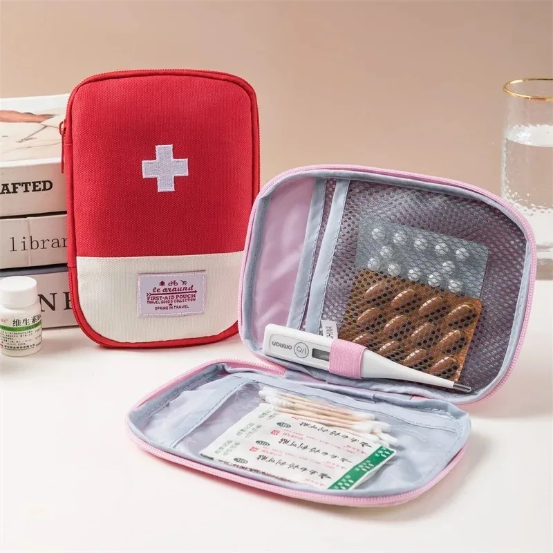 Kit de primeiros socorros port - Medical Scissors avaliação e preço